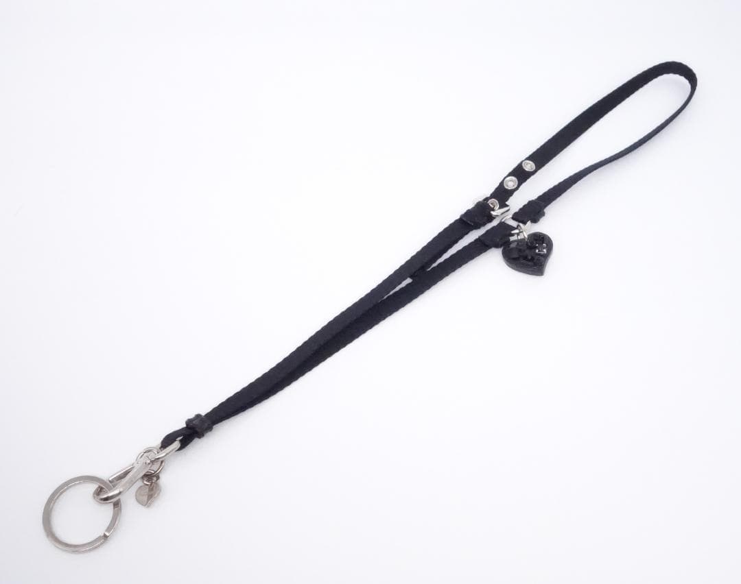 PRADA プラダ ハートチャームネックストラップ NERO ブラック 黒