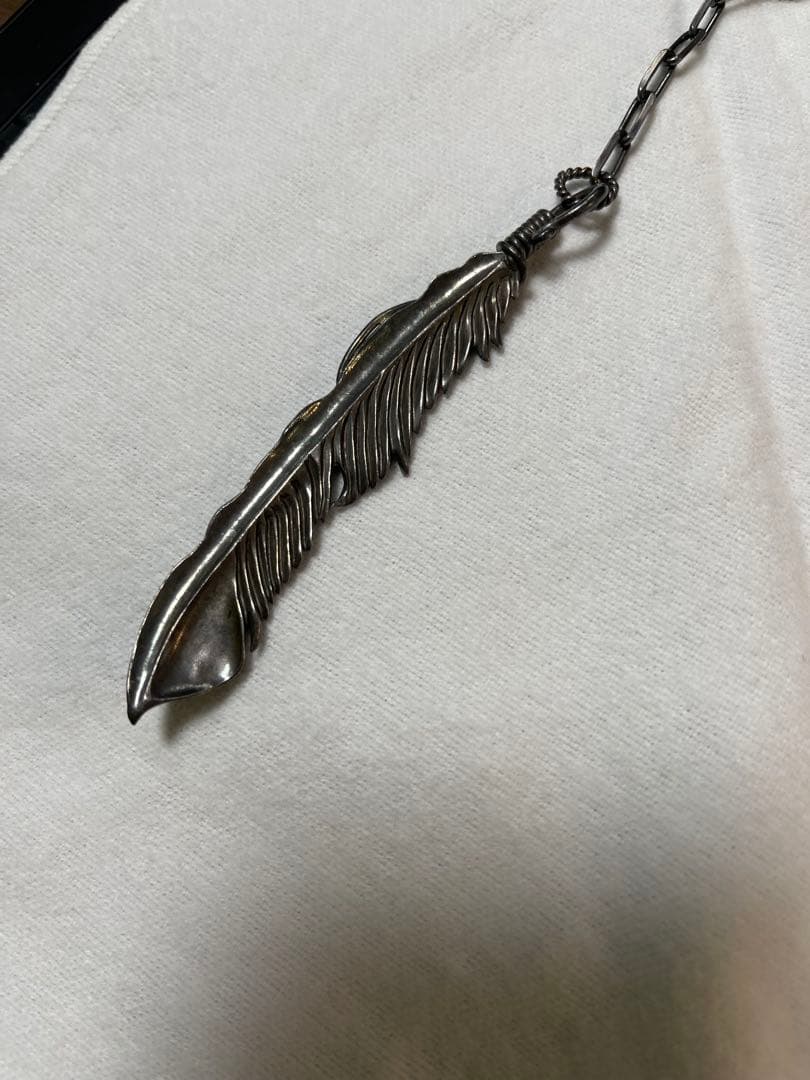 NO ID. ネックレス シルバービッグフェザーロザリオ