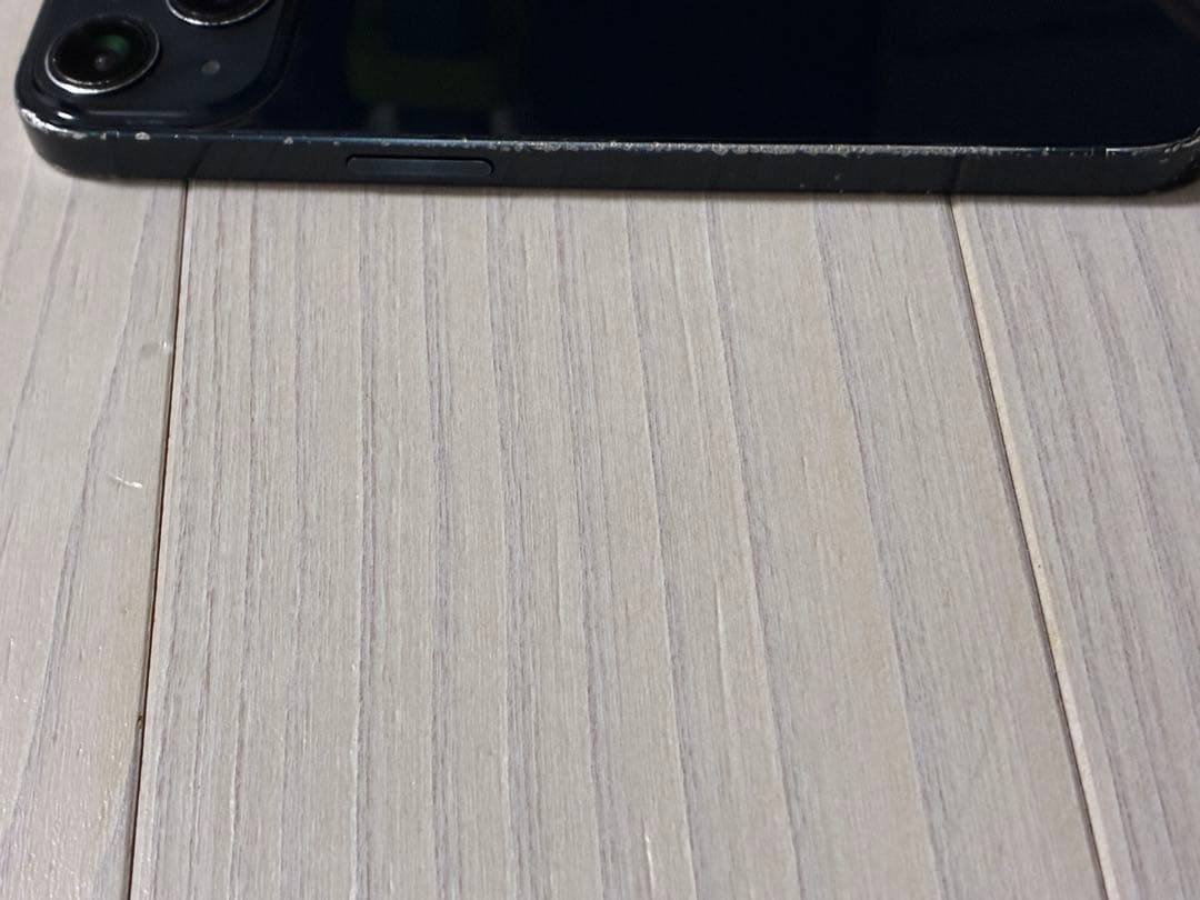 iPhone 13 128GB ミッドナイト