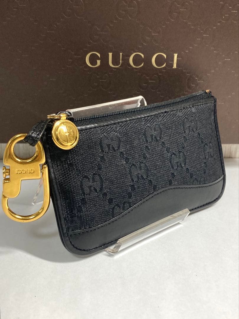 良品　GUCCI グッチ　GGキャンバス レザー　ケース　カードケース