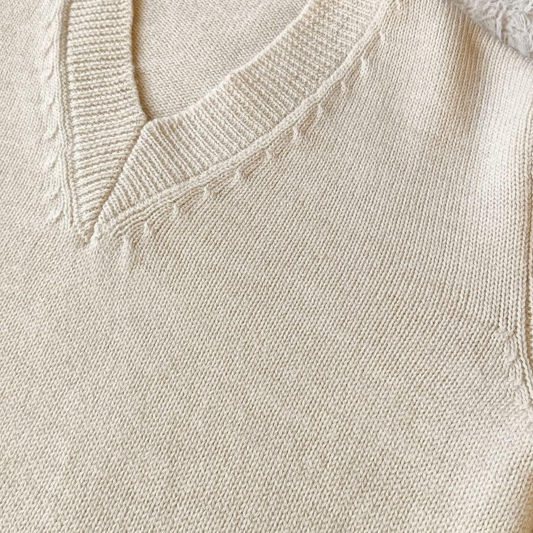 【マーガレットハウエル】DENSE WOOL Vネックニット 22AW キナリМ
