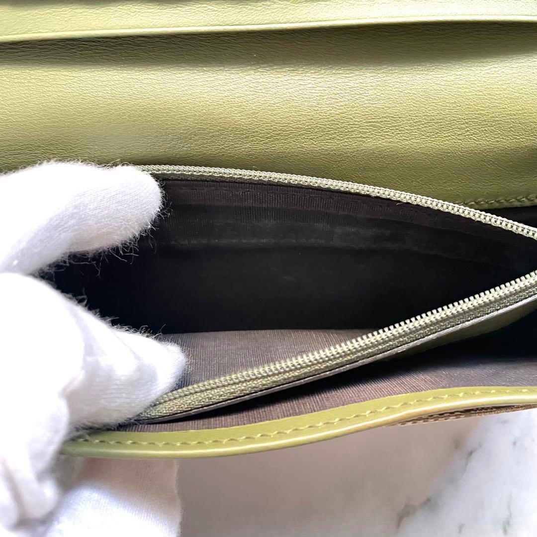 GUCCI グッチ　長財布　GG キャンバス　2つ折り財布　美品　0114-③