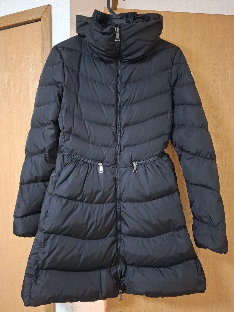 お値下げ中！MONCLERダウン