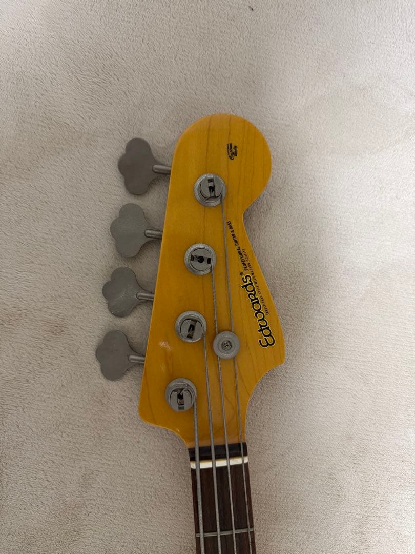 Edwards エレキベース ミントグリーン ストラップ付き