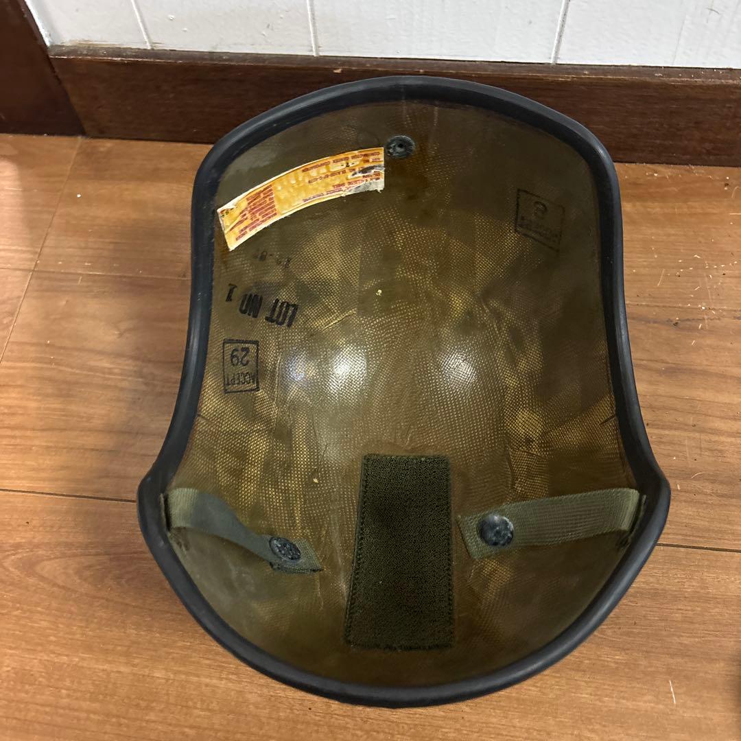 米軍　実物　CVC タンカース　ヘルメット　MEDIUM 送料無料　⑤