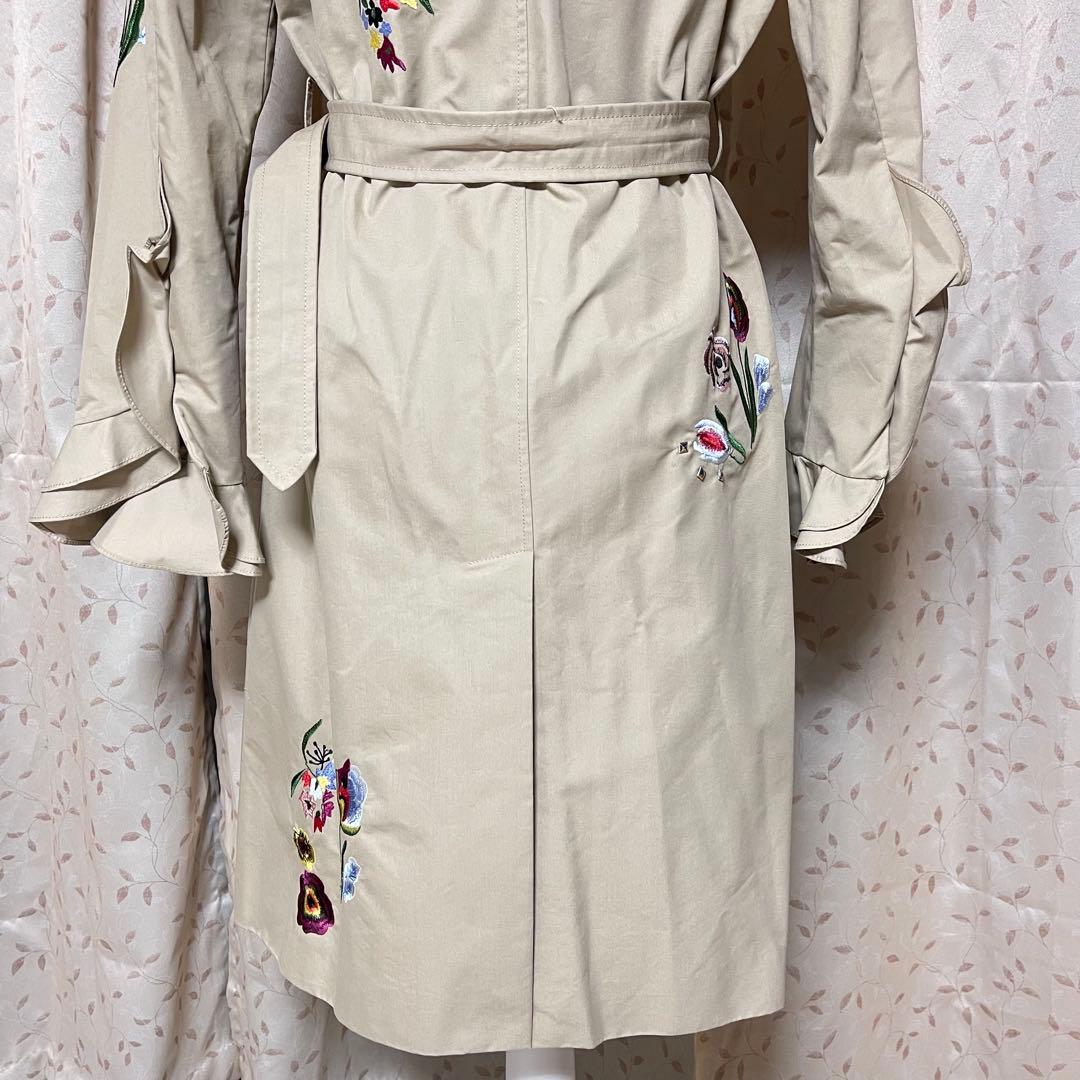 タグ付き　未使用　ZARA トレンチコート 花柄刺繍 ベルト付き ベージュ　M