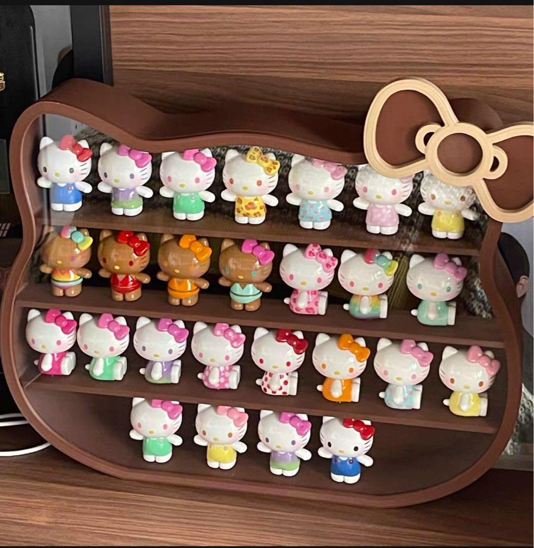 TOPTOY ハローキティ　レインボー　コレクションBOX 収納ケース