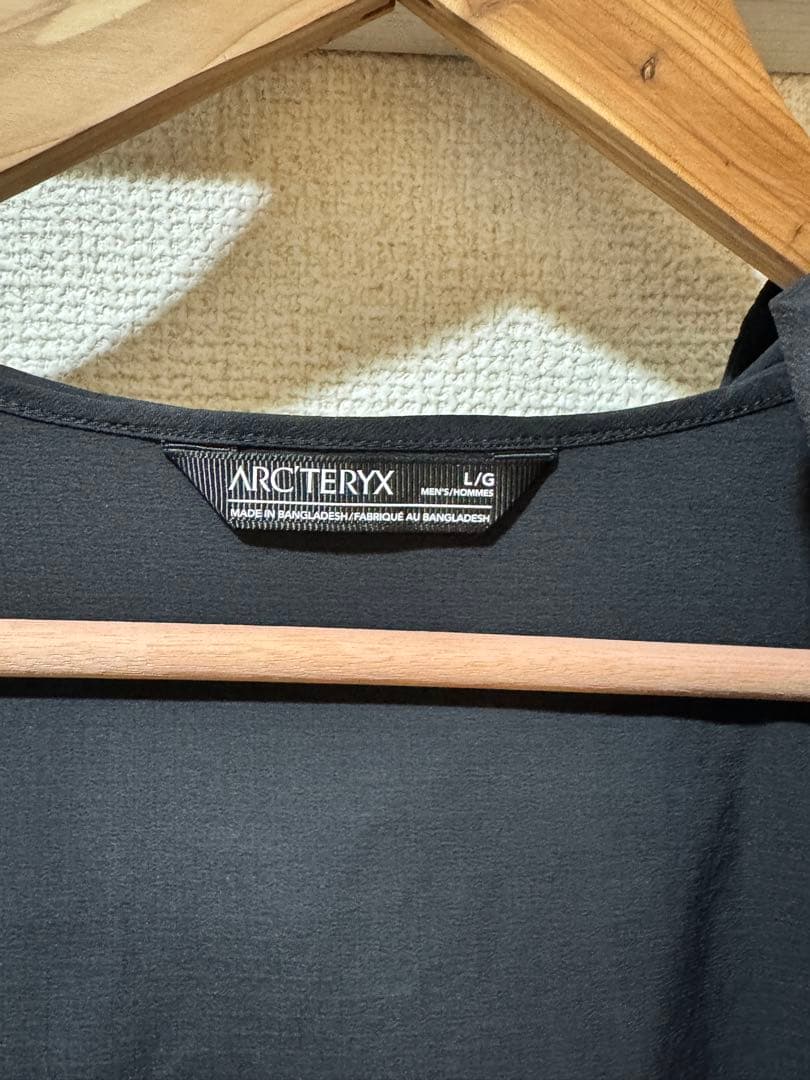 都*様 ARC'TERYX アークテリクス スコーミッシュフーディ 黒 Lサイズ