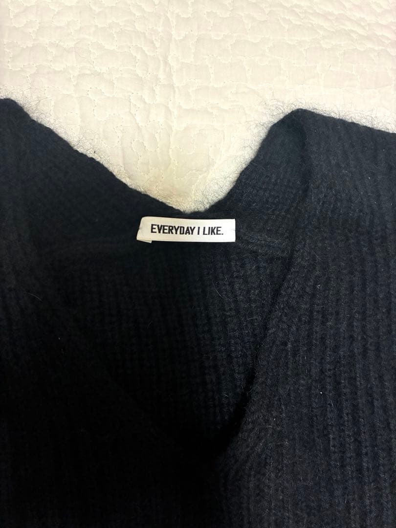 ドゥーズィエムクラス　EVERYDAY I LIKE. COZY Vネックニット