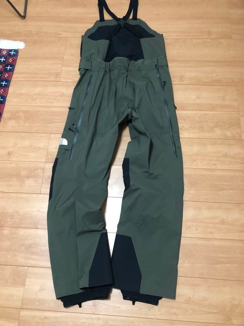 ノースフェイスGORE-TEX Powder Guide Light ビブパンツ