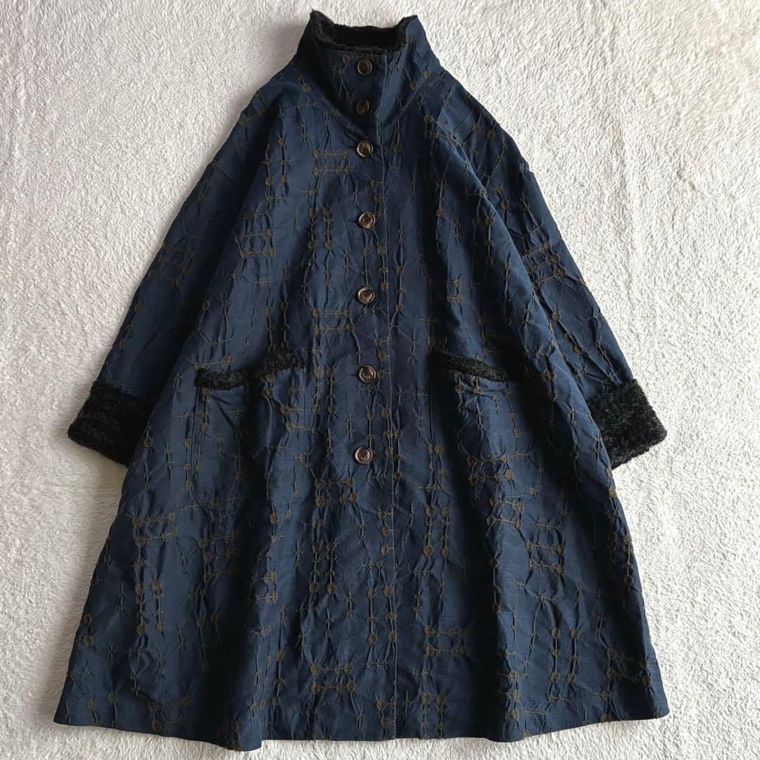 美品 エムアンドキョウコ 佐藤繊維 モヘヤニットジャガード切り替えコート 花柄