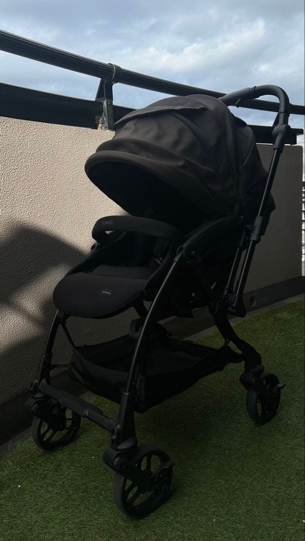 【美品】combi×UAコラボ　AB型ベビーカー