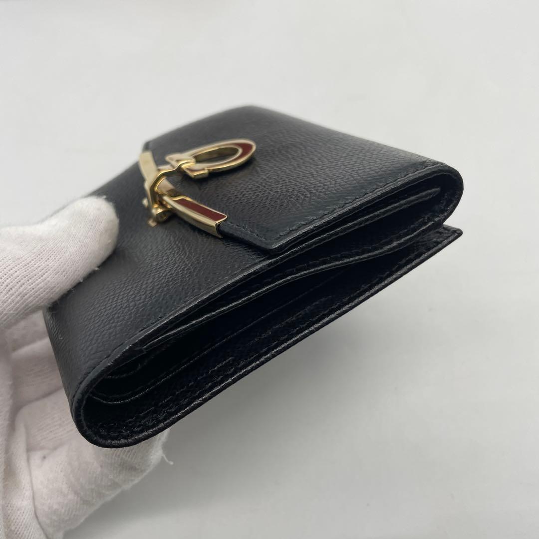 ☆新品同様☆フェラガモ☆二つ折り財布☆