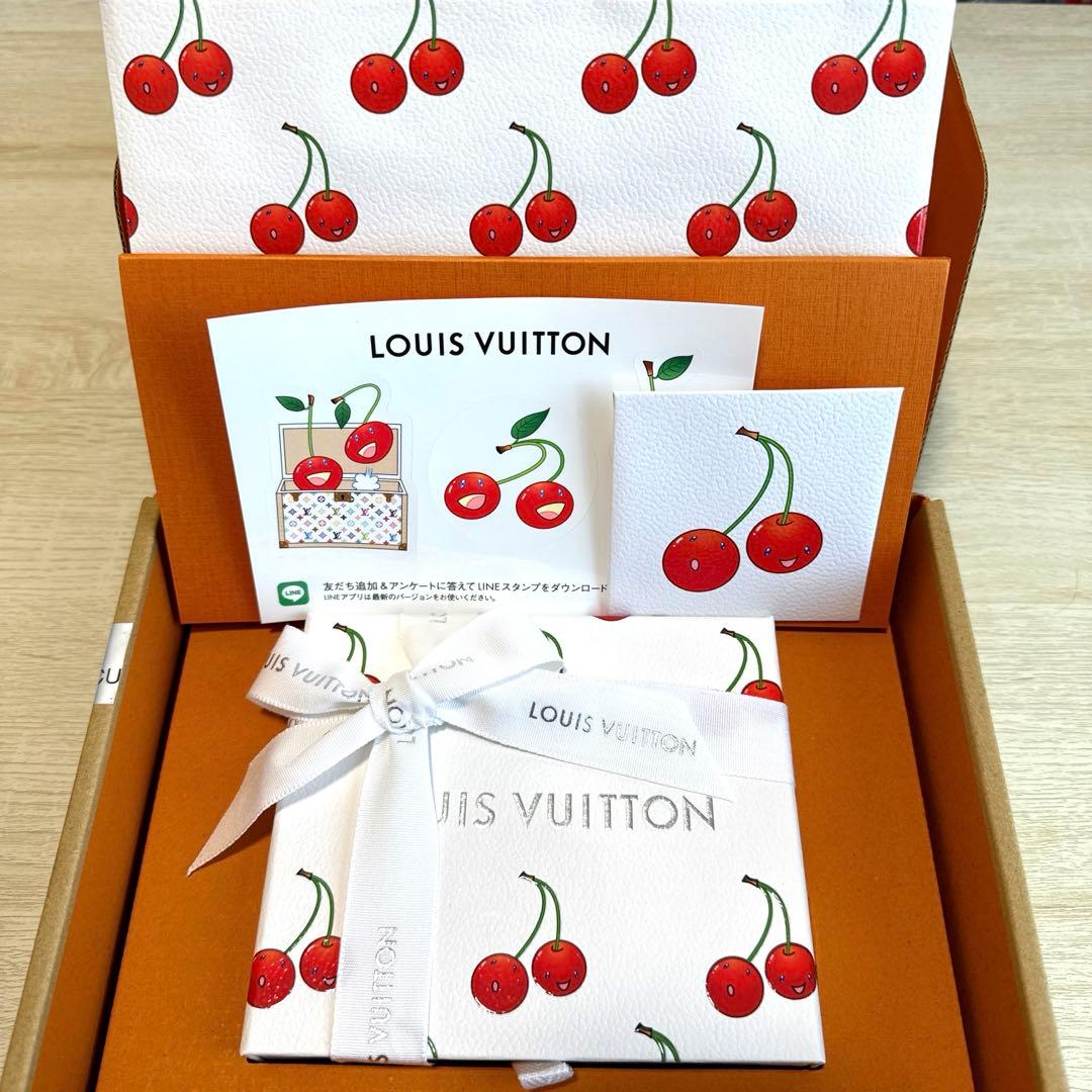 LV TM チェリー フォーンチャーム ルイヴィトン 村上隆