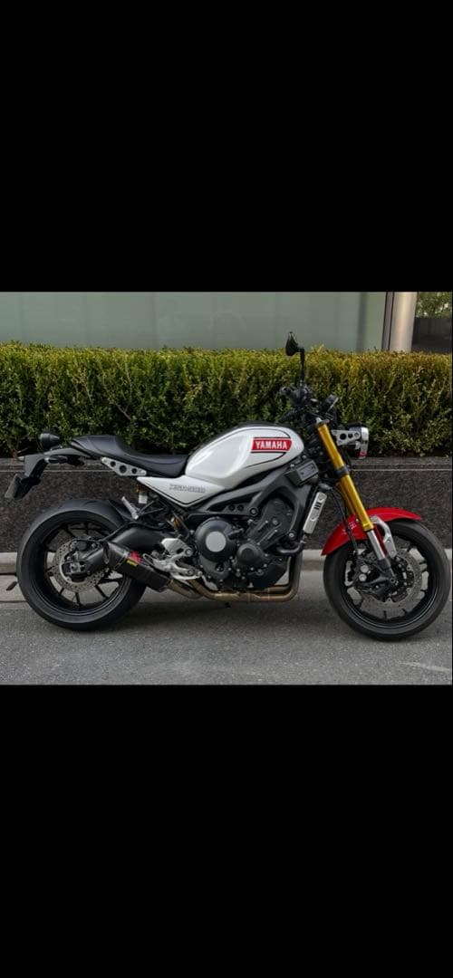 K&H製シングルシート XSR900 2016〜2021年 足付き カスタム