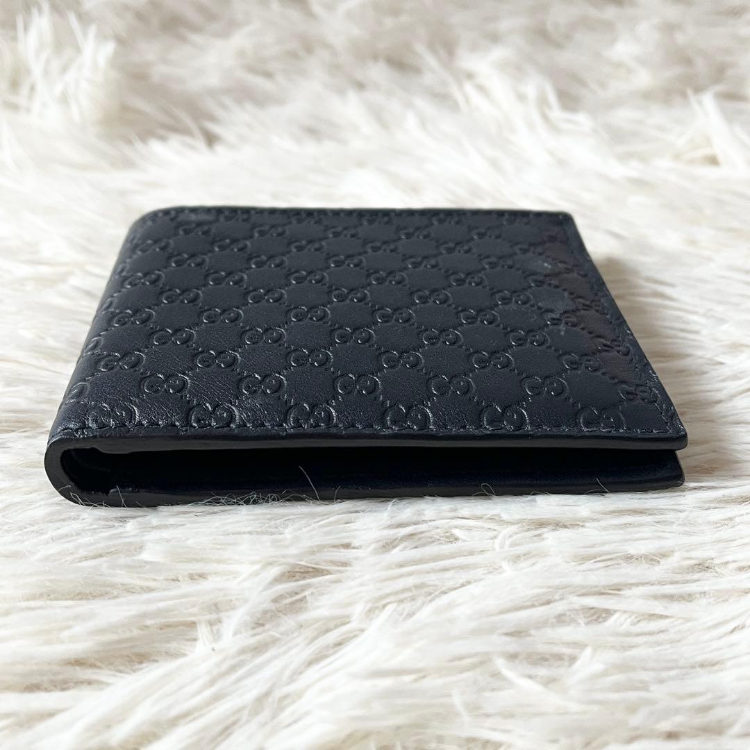 ⭐️新品未使用⭐️　GUCCI　マイクログッチシマ　二つ折り財布　ネイビー　レザー