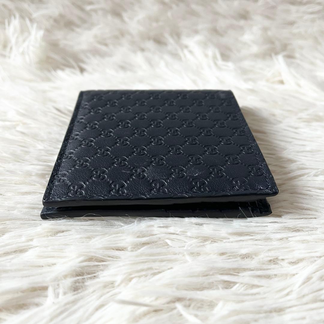 ⭐️新品未使用⭐️　GUCCI　マイクログッチシマ　二つ折り財布　ネイビー　レザー