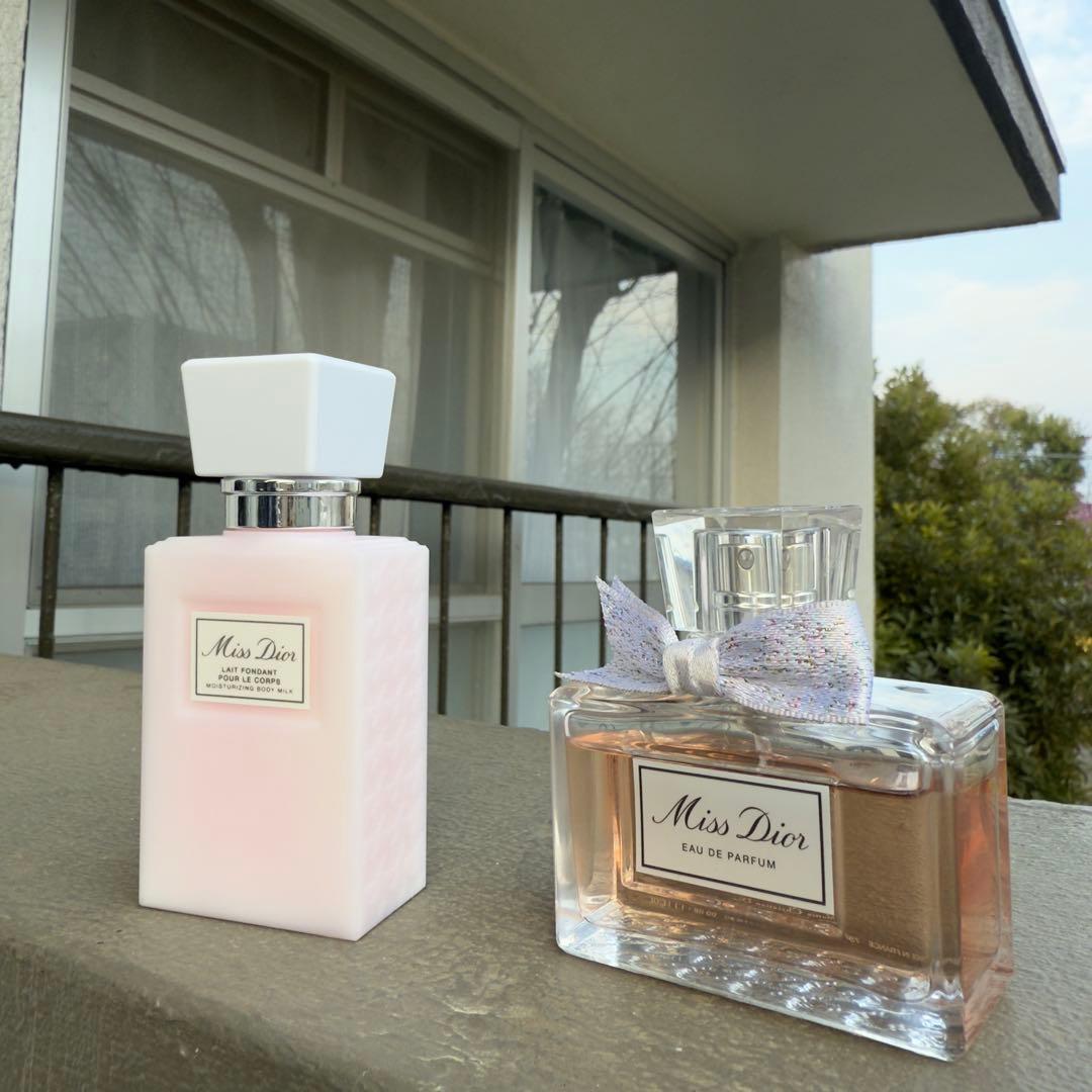 箱付　ミスディオール オードゥ パルファン 50ml ボディ ミルク　セット