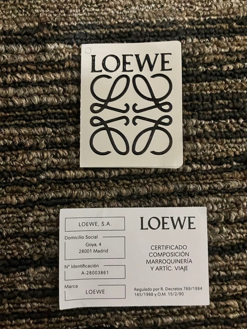【正規品】ロエベ LOEWE アナグラム キーリング キーチャーム ゴールド