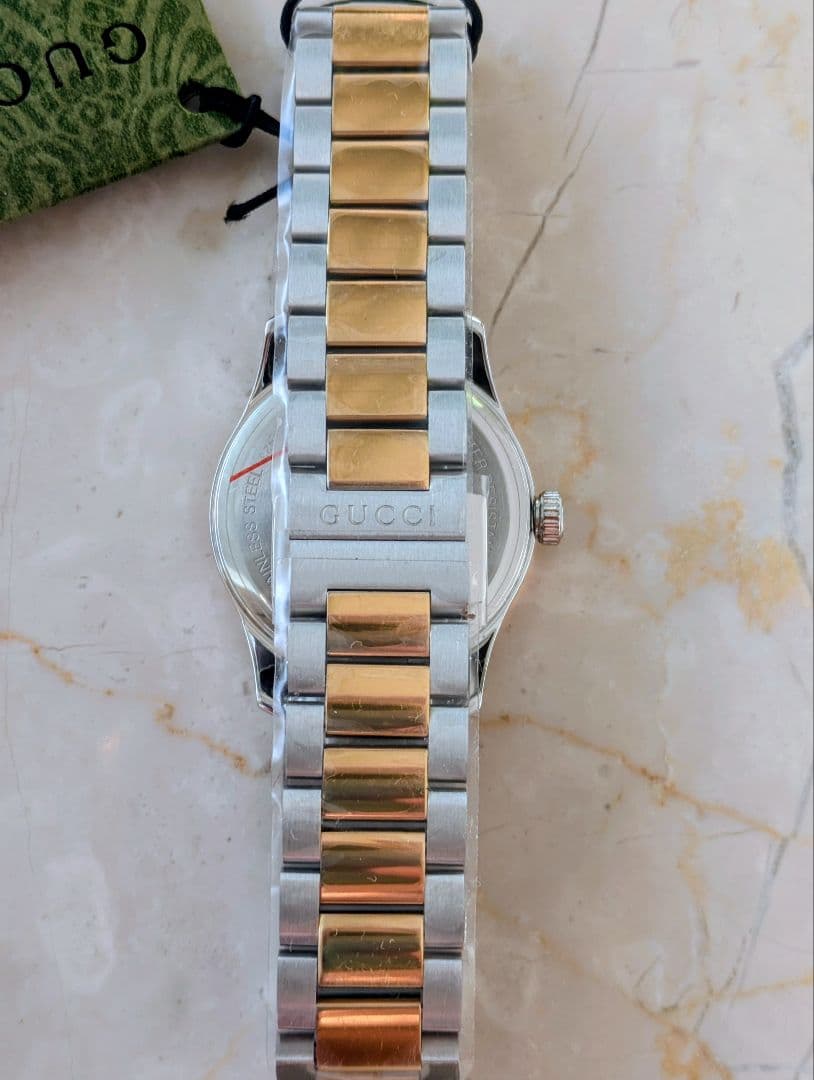 新品未使用　GUCCI　腕時計　猫　ゴールド　ホワイト　YA1265012