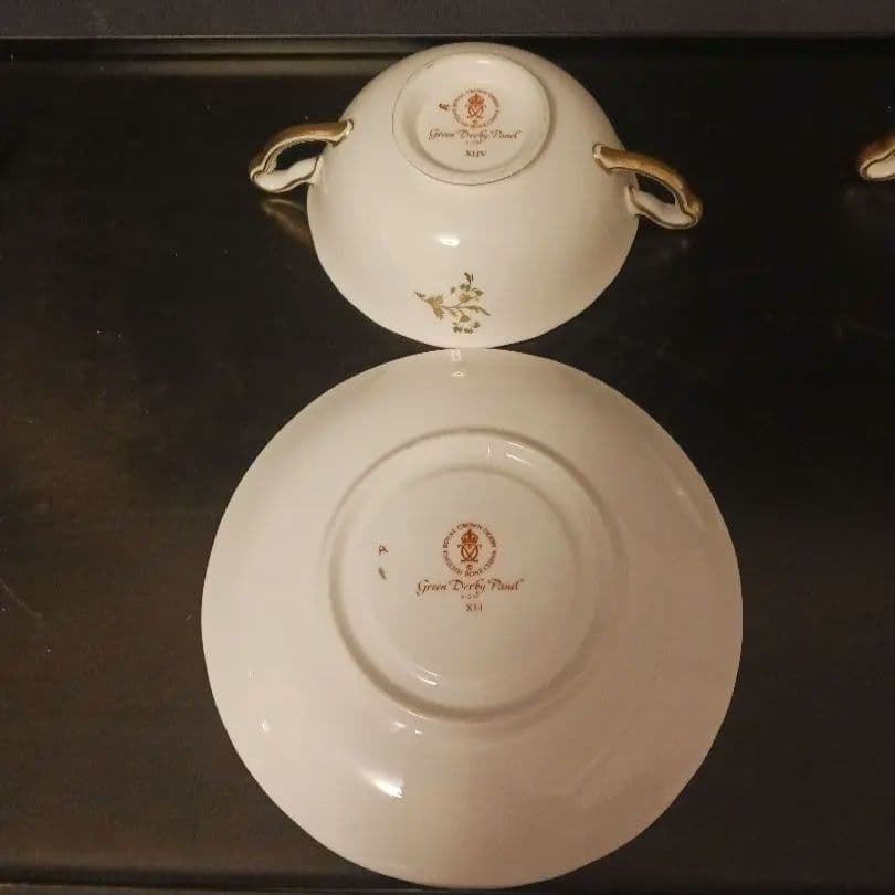 ロイヤルクラウンダービー パネル グリーン スープカップ＆ソーサー③④