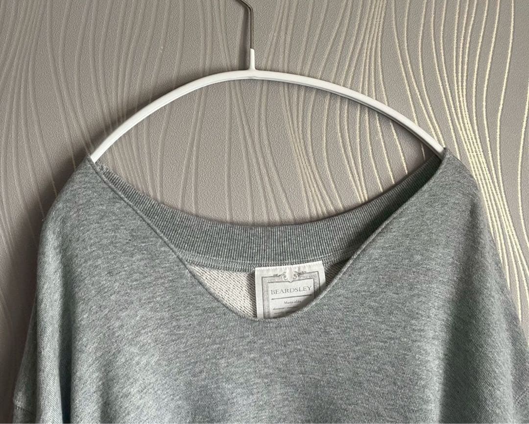 BEARDSLEY サイドスリット トレーナー