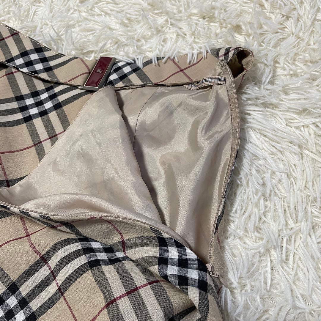 【美品】バーバリーブルーレーベル スカート ベルト付き ノバチェック 38 薄手