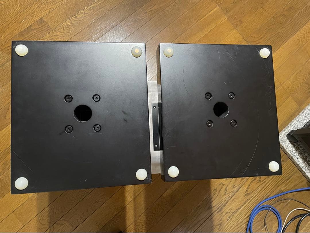 スピーカー・ウーファー Bowers&Wilkins B&W FS-PM1