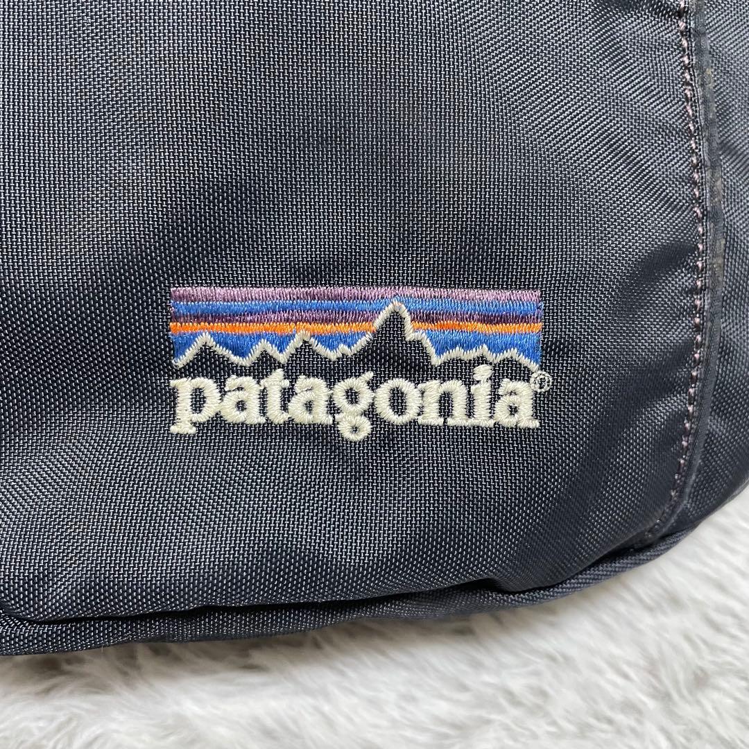 パタゴニア　ボディバッグ　00s ヌエボヒップボルト　ロゴ刺繍　大容量　ブラック
