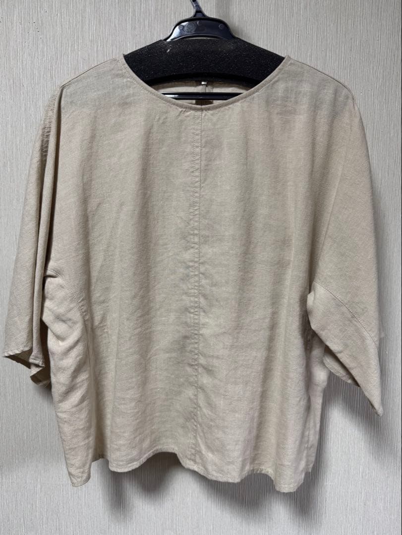 Spick & Span ハイブリッドラミーTトップス ベージュ 新品試着のみ