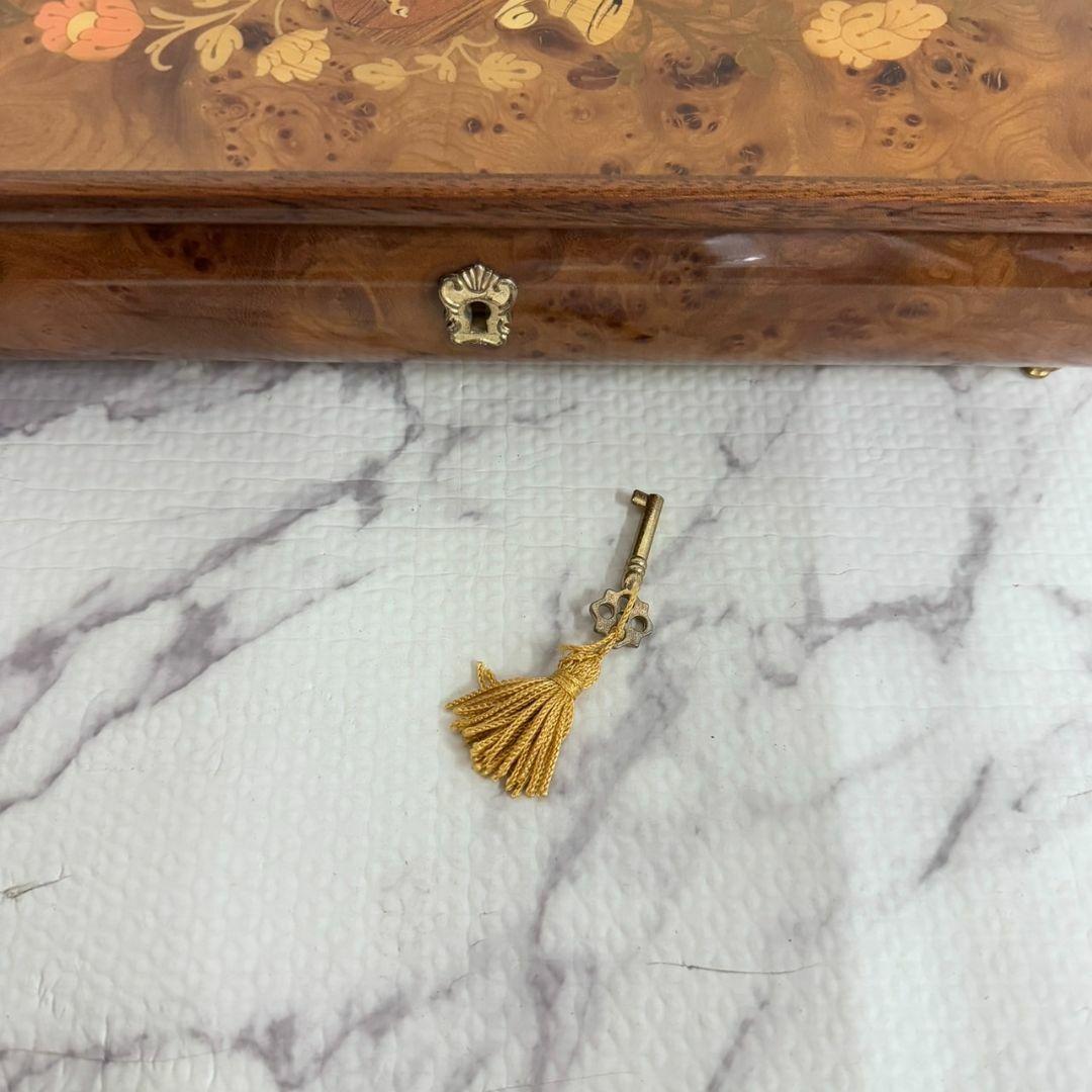 21080 オルゴール　ジュエリーボックス　小物入れ　イタリア製　アンティーク