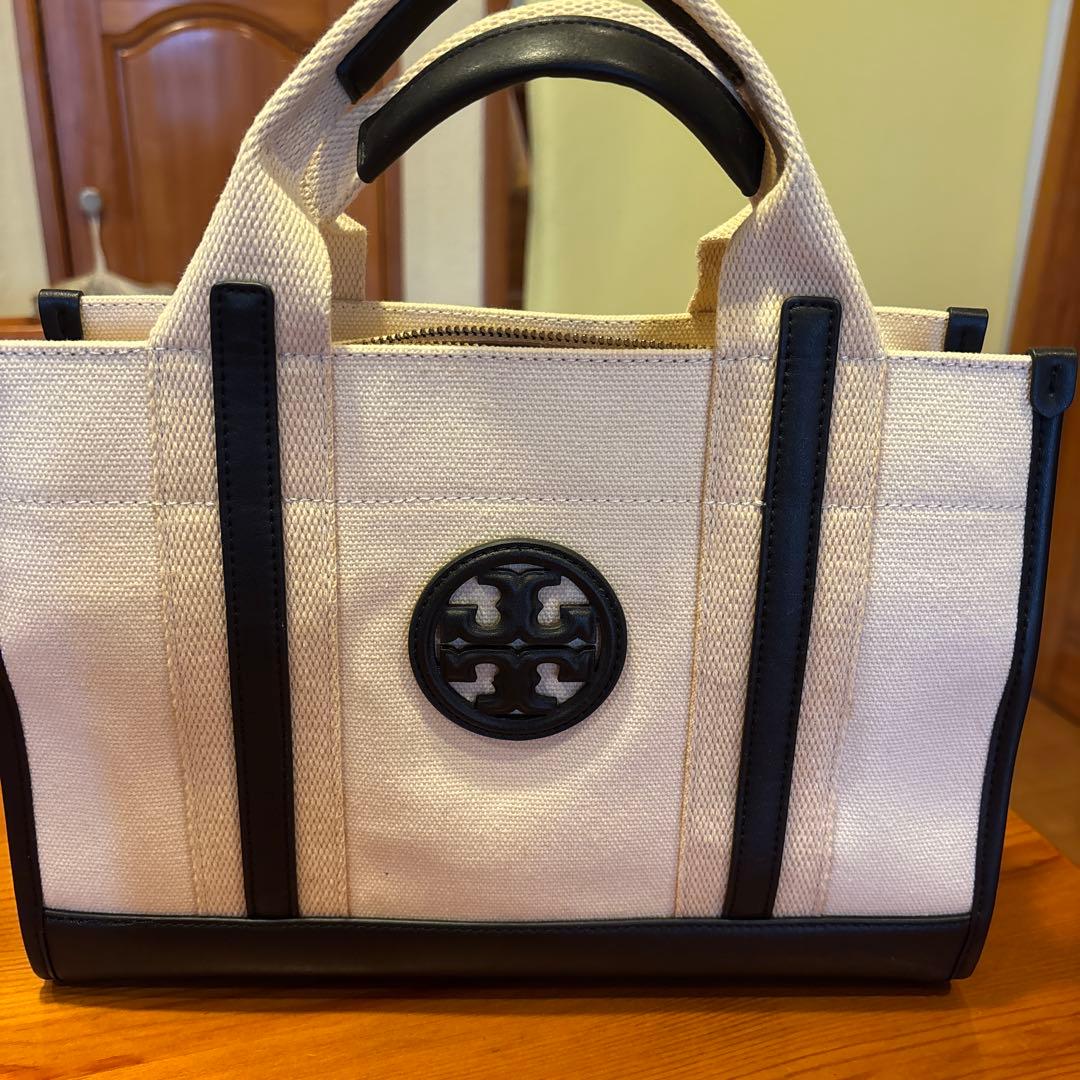 トリーバーチ帆布ミニバック