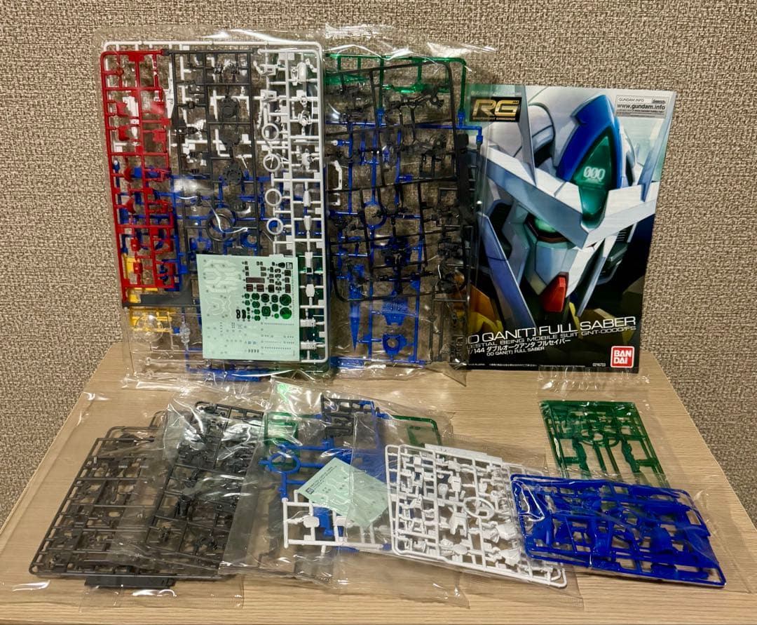 RG 1/144 機動戦士ガンダム00 ダブルオークアンタ フルセイバー