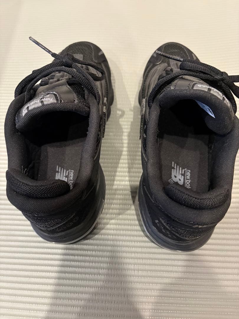 New Balance 1000ブラック スニーカー25センチ