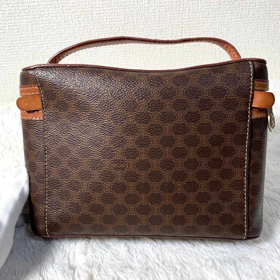 美品　セリーヌ　バニティバッグ　ポーチ　 マカダム柄 レザー