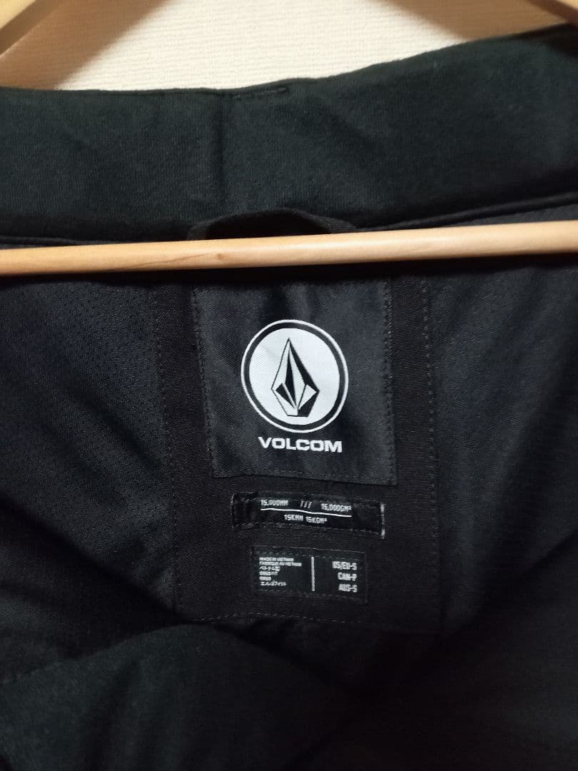 VOLCOM ボルコム　スノーボードウェア　上下セット