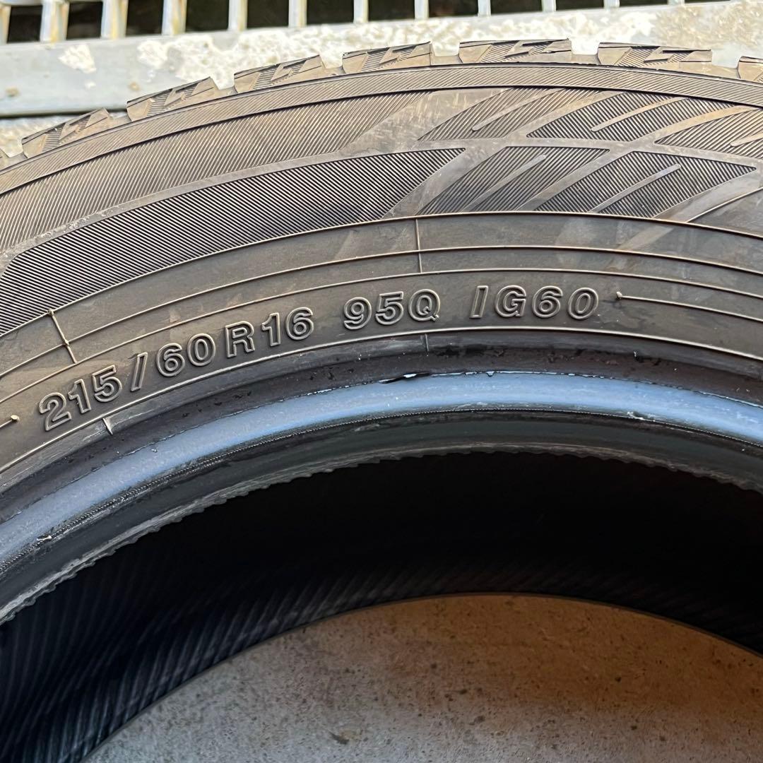 t*3様 215/60R16 スタッドレス 4本セット