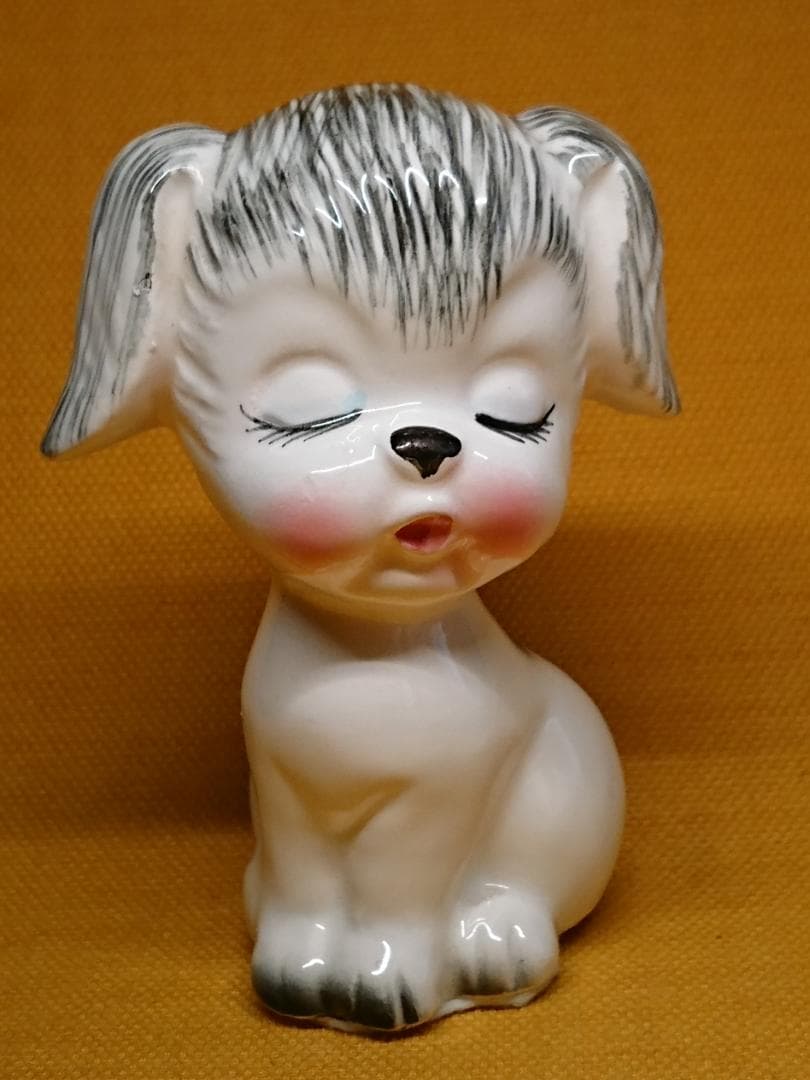 【美品】イヌ　ネコ　陶器　オブジェ　置物　インテリア　工芸品　美術品　A1251