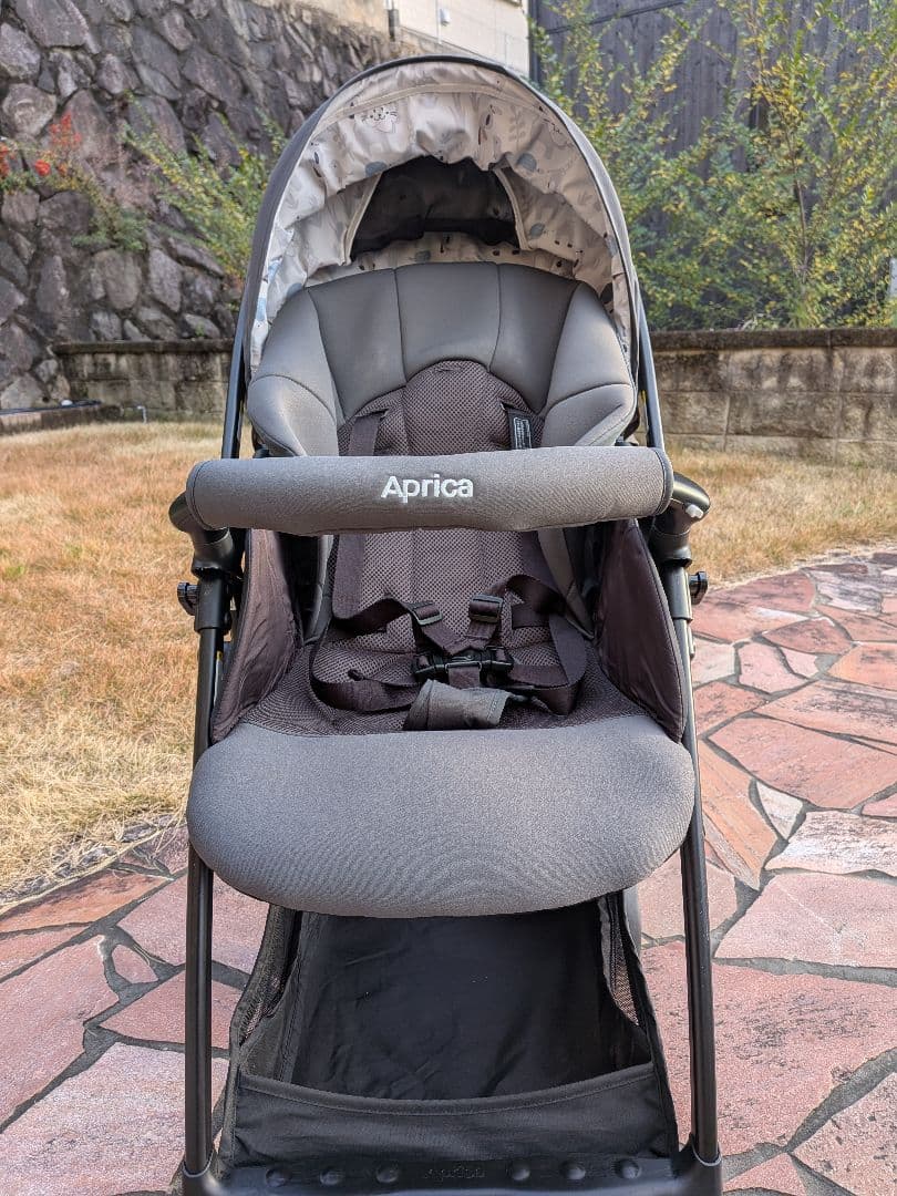 【美品】Aprica カルーンエアーメッシュAB　ベビーカー