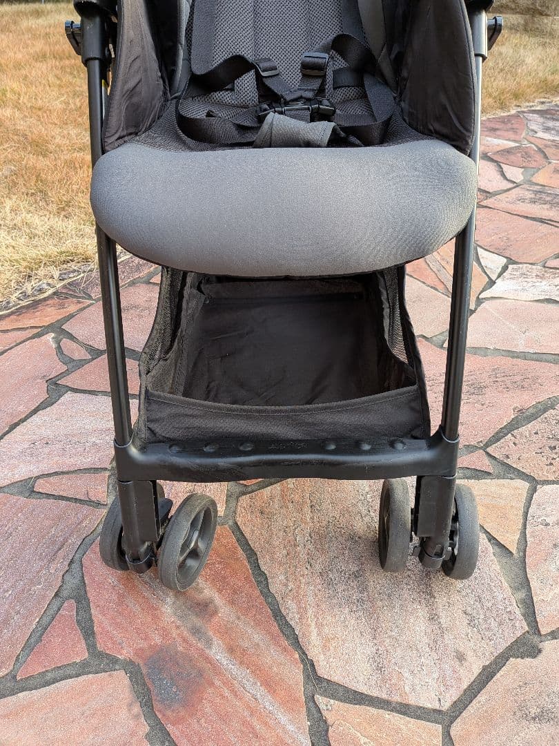 【美品】Aprica カルーンエアーメッシュAB　ベビーカー