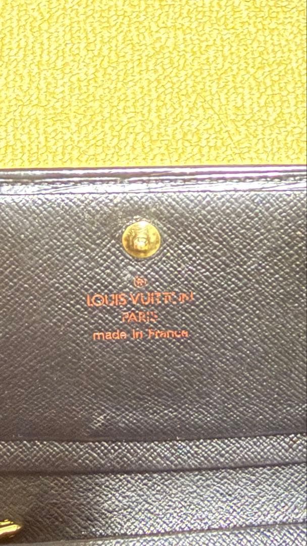 LOUIS VUITTON 折財布　エピ L字ファスナー