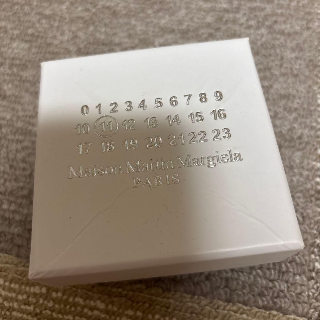 マルジェラ、シルバーバングル