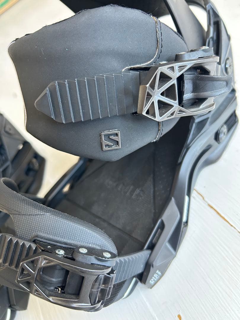 Salomon DISTRICT ディストリクト　ビンディング　Mサイズ