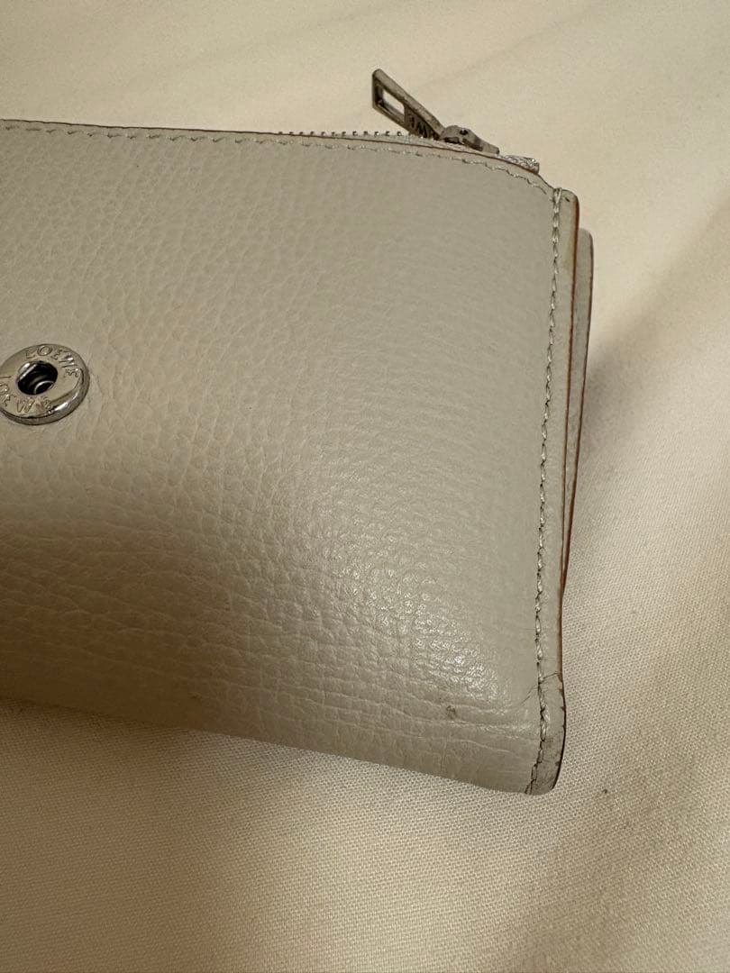 ロエベ　三つ折り財布
