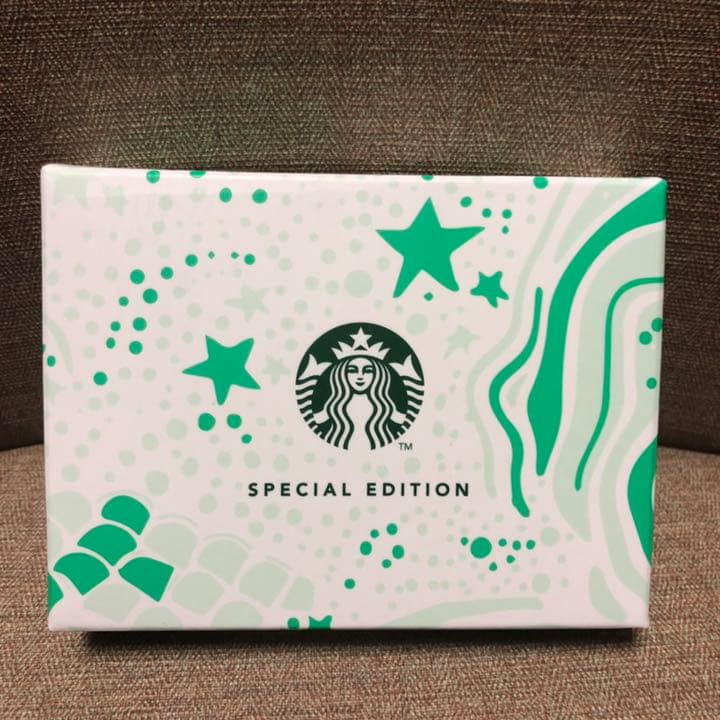 ドイツ スタバ カード & ビッグ レッド カップ クリスマス スターバックス