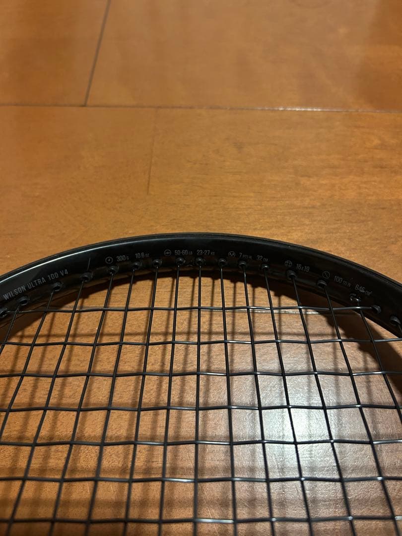 ウィルソン ウルトラ100 V4 ノワールWilson ULTRA 100 V4