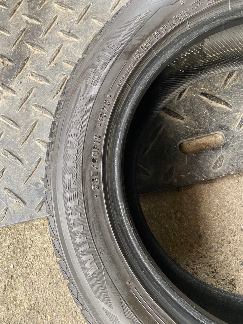 DUNLOP WINTERMAXX SJ8 235/60/18 4本セット送料込