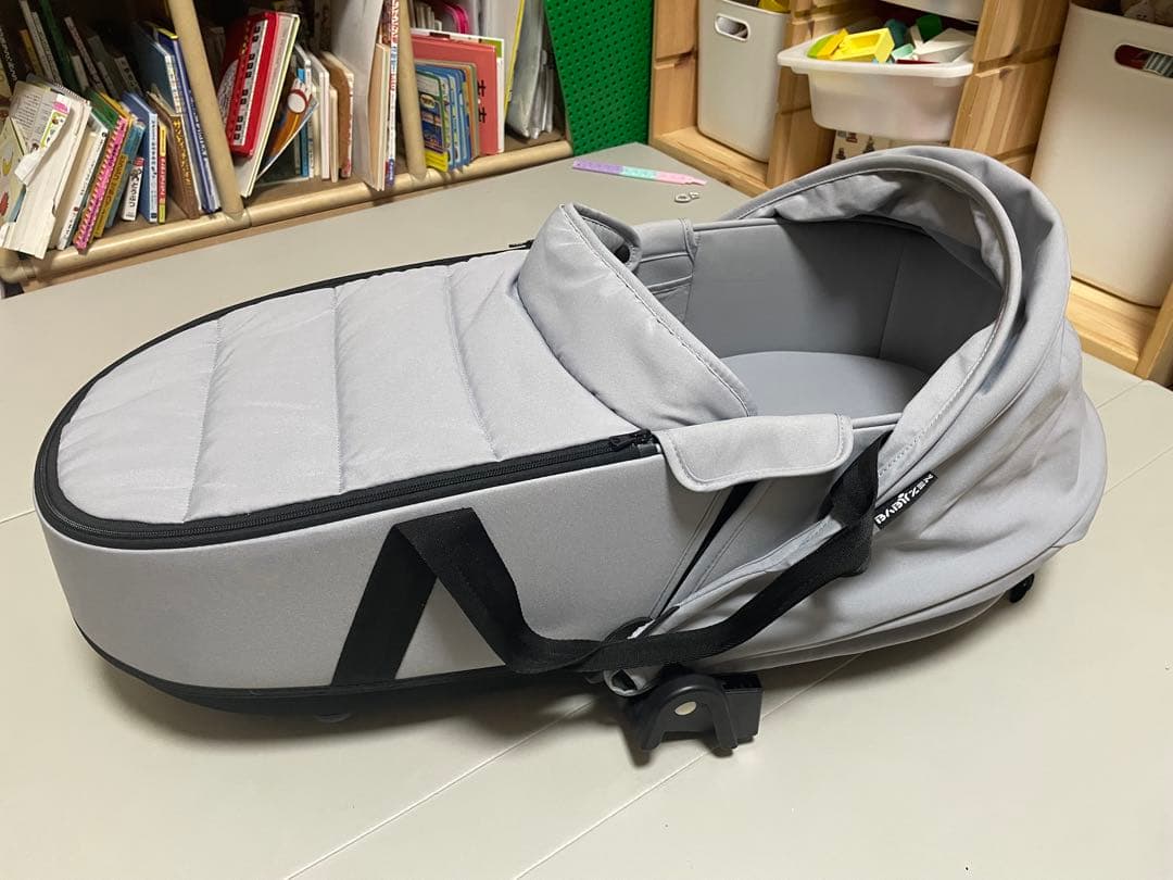 美品　BABYZEN YOYO専用 バシネット　人気　トープ
