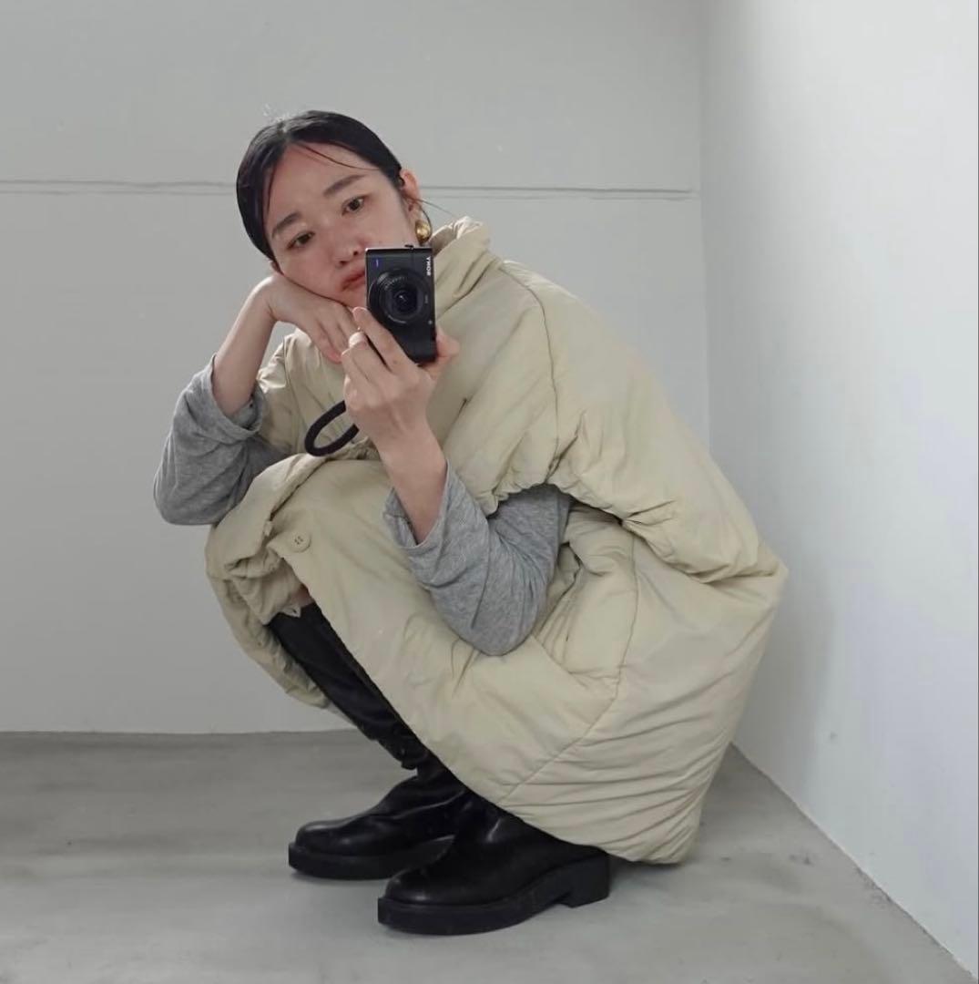 アンヌーク*Volume Over Vest*新品38サイズ