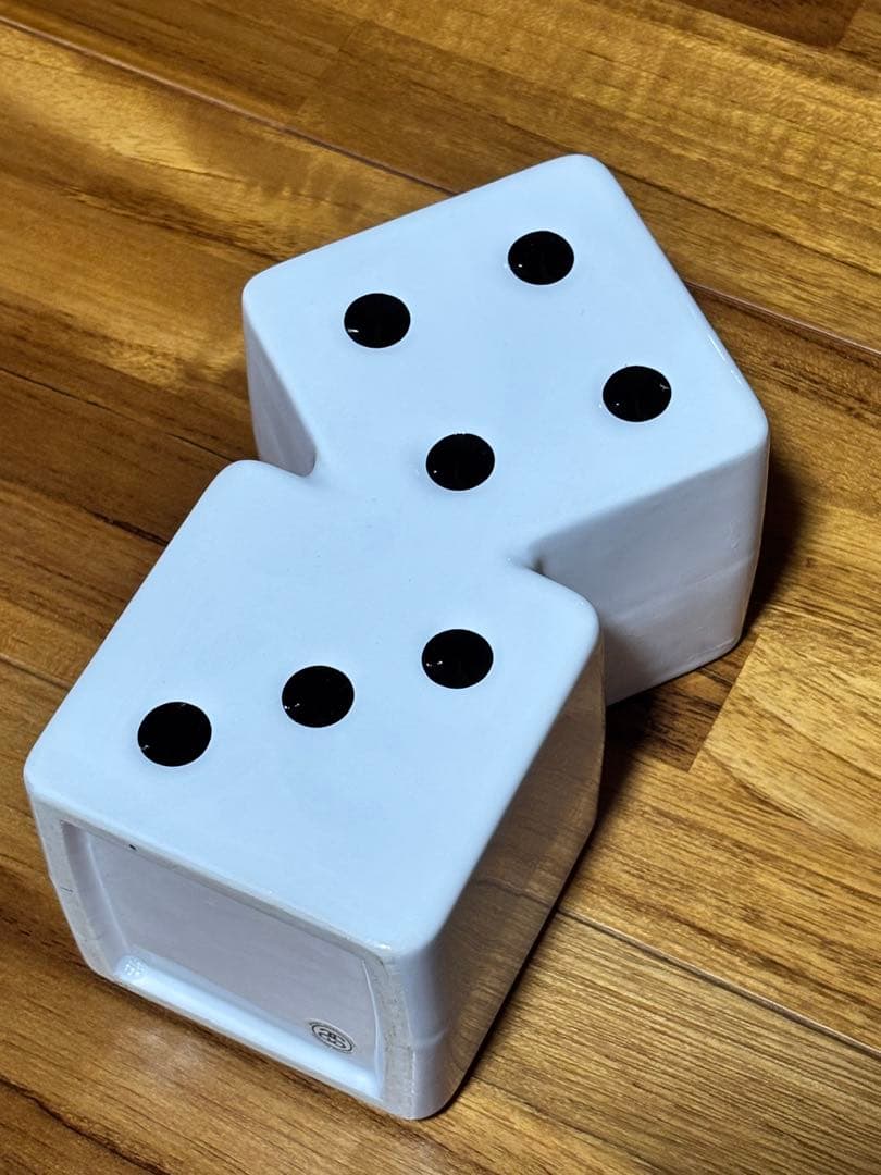 stussy 花瓶　CERAMIC DICE VASE WHITE